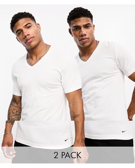 Nike Dri-FIT Essential Cotton Stretch 2 pack T-shirt in