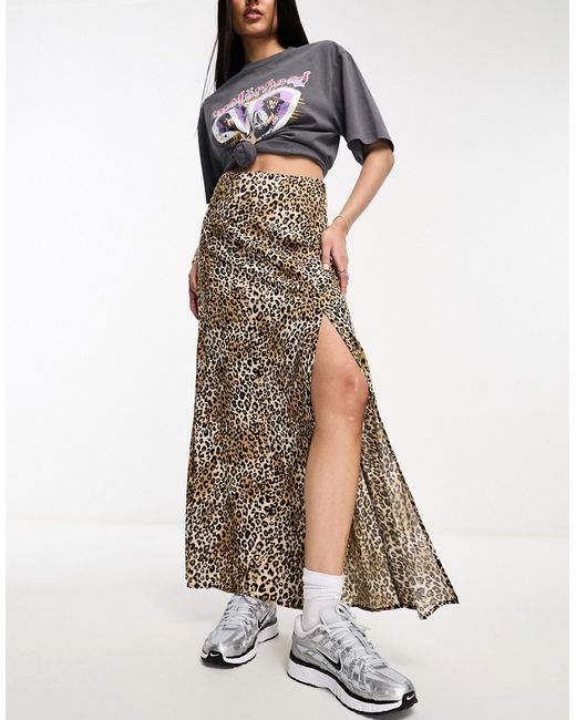 Noisy May side slit maxi skirt in leopard-