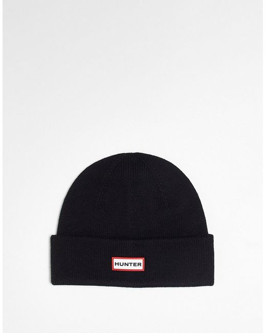 Hunter beanie with tab logo in