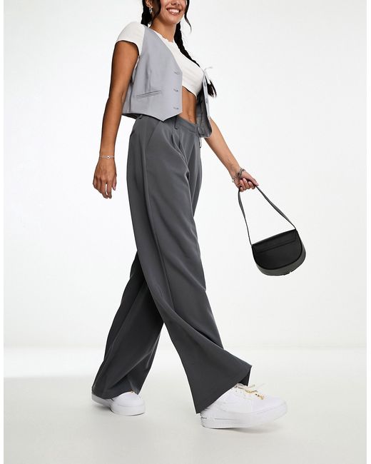 Collusion baggy tailored pants in gray-