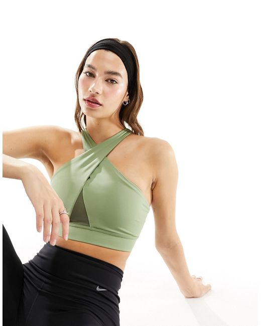 Nike Dri-FIT Road To Wellness Swoosh wrap sports bra