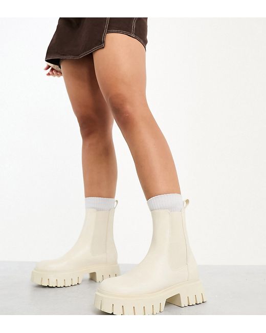 Asos Design Wide Fit Anthem chunky chelsea boots off-