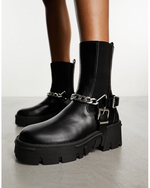 Raid chunky low ankle boot with hardware