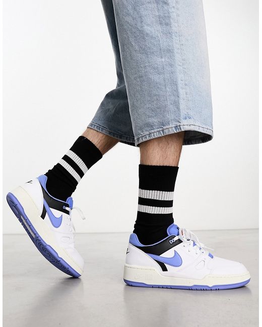 Nike Full Force Low sneakers and white