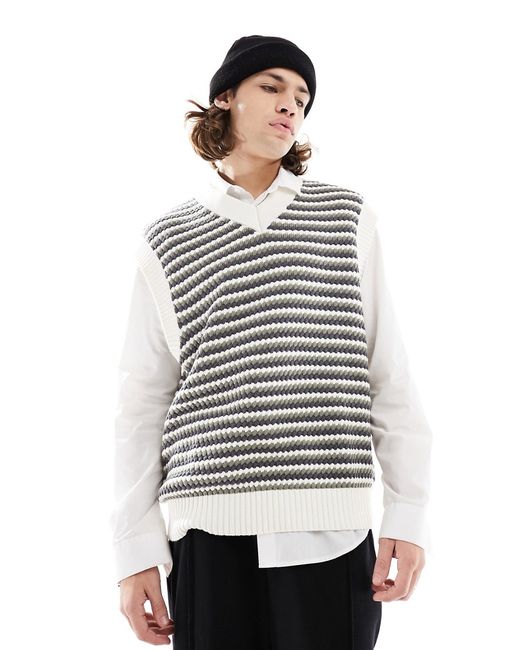 Bershka textured stripe knit vest ecru-