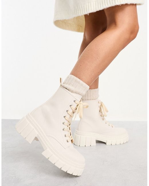 Asos Design Auto chunky lace up boots off-