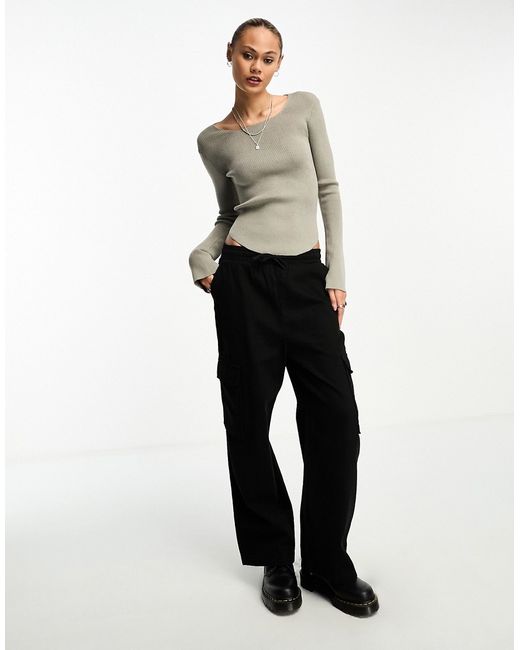 Weekday Nadina fine knit sweater with scoop neck