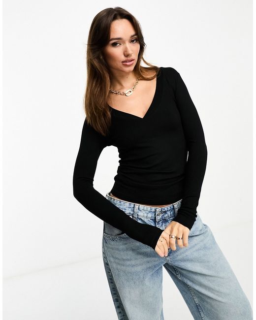 River Island long sleeve fitted v-neck top