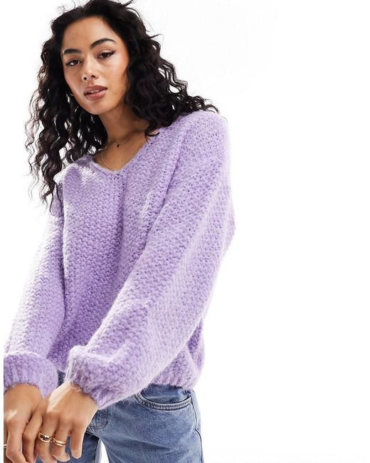 Vero Moda v-neck long sleeve knit sweater