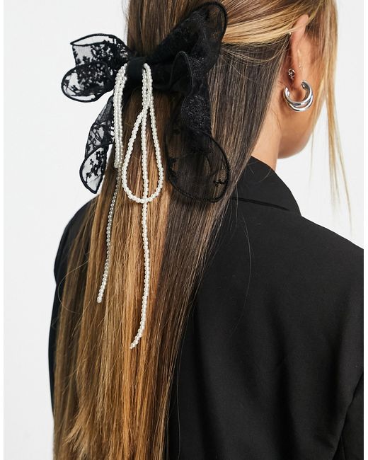 True Decadence oversized mesh bow hair clip