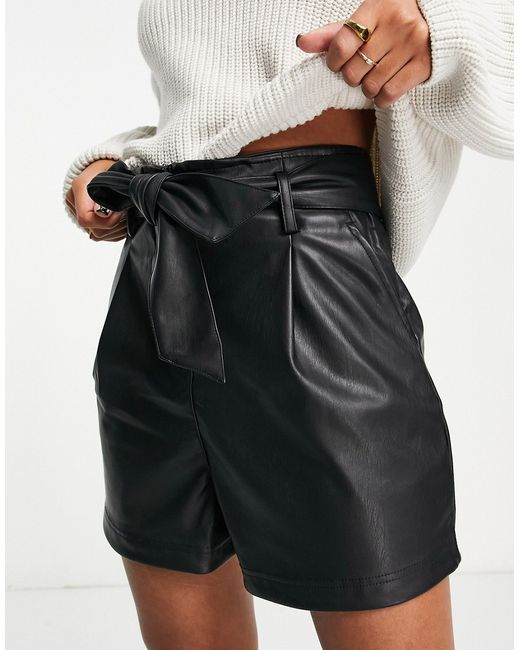 New Look belted faux leather shorts