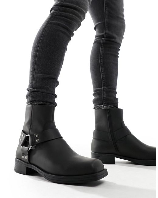 Pull & Bear boot with buckle detail