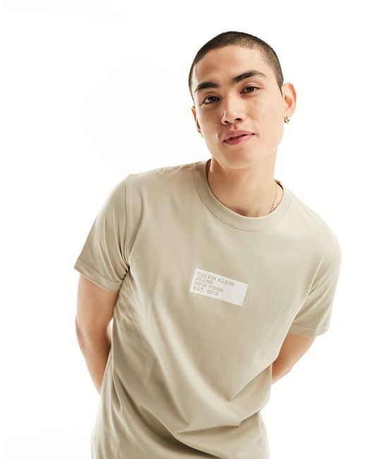 Calvin Klein Jeans small center box t-shirt taupe-