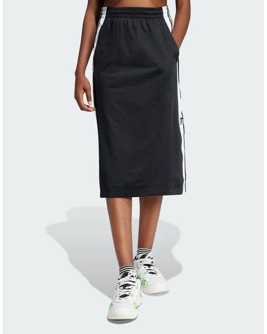 Adidas Originals Adibreak skirt with snap detail