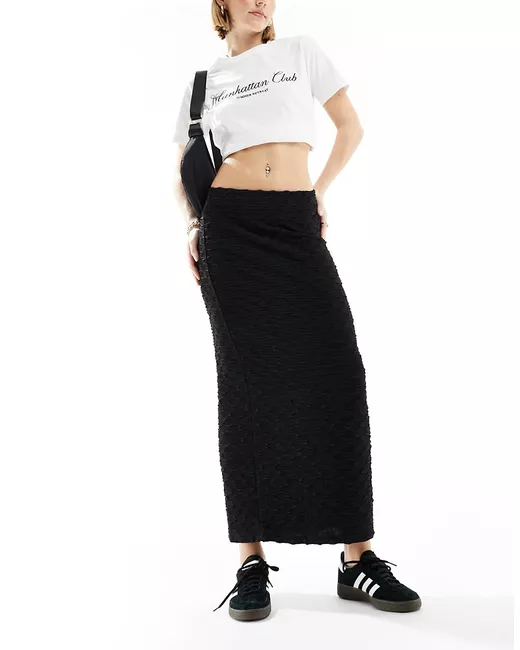 Vero Moda textured stretch midi skirt