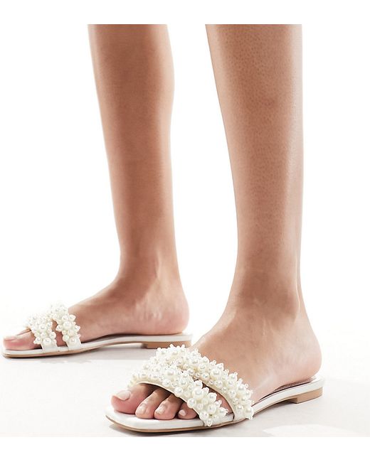 Be Mine Bridal pearl embellished flat sandals ivory-
