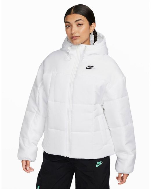 Nike Essential puffer jacket