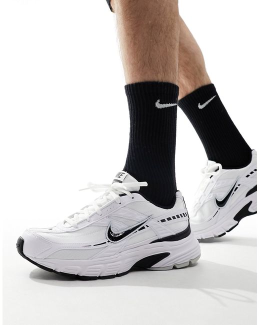 Nike Running Nike Initiator sneakers and black