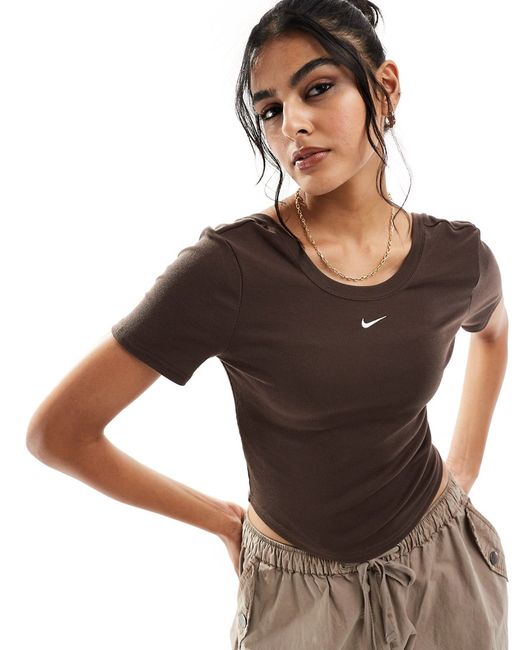 Nike mini-ribbed scoop back T-shirt baroque