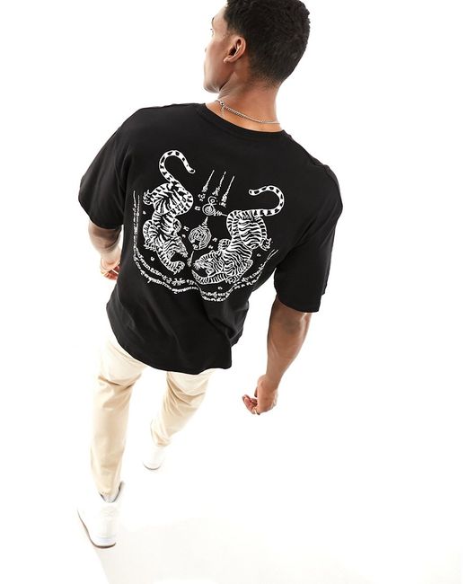 Jack & Jones Originals oversized t-shirt with tiger back print