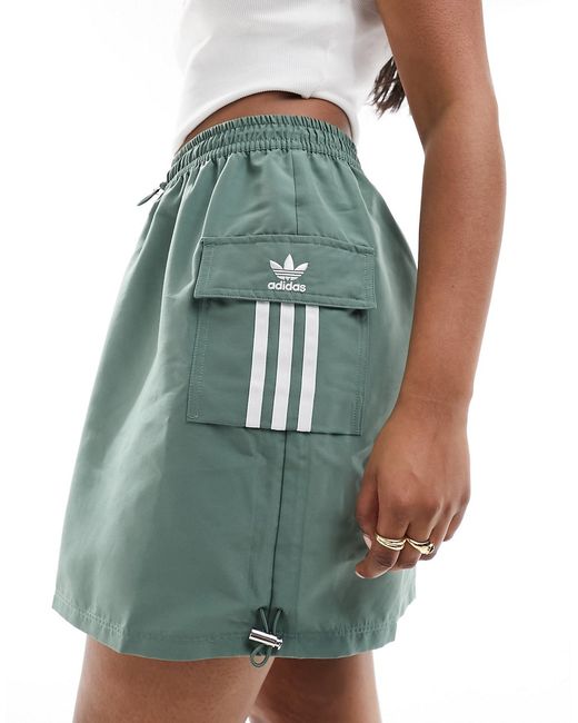 Adidas Originals Gorpcore cargo skirt khaki-