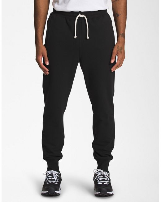 The North Face Heritage Patch sweatpants