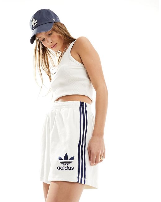 Adidas Originals Terrycloth shorts off-