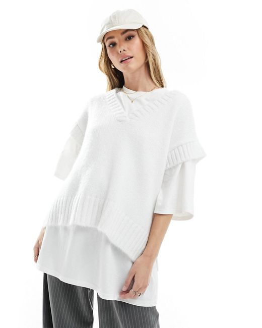 Miss Selfridge oversized V neck knitted vest cream-