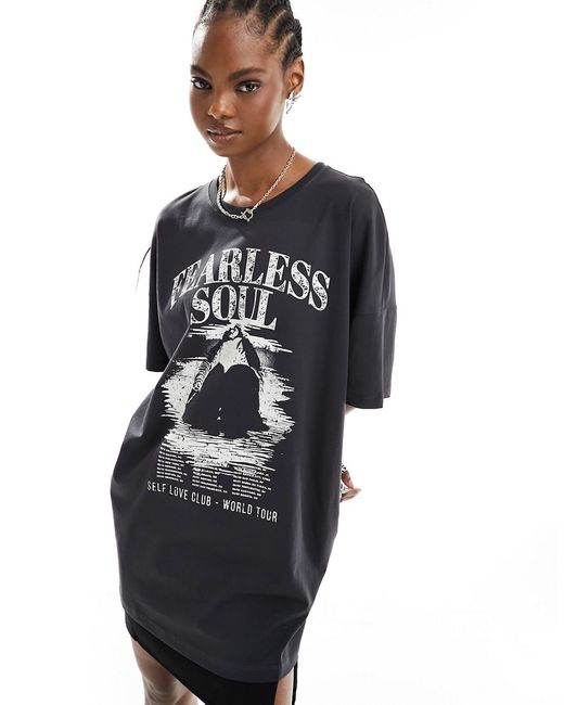 Only oversized fearless soul graphic T-shirt wash