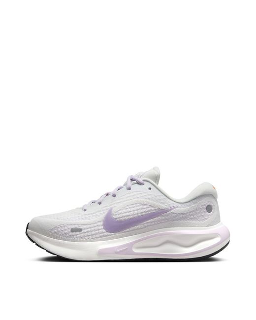 Nike Running Journey Run sneakers lilac and white-