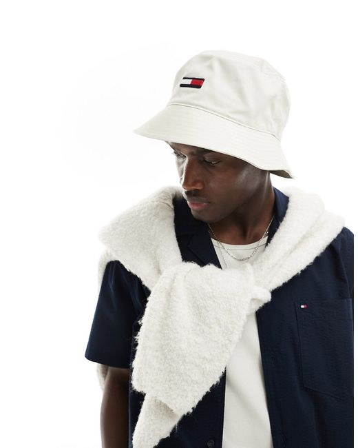 Tommy Jeans elongated flag bucket hat off