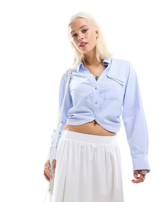 Reclaimed Vintage cropped shirt blue pinstripe-
