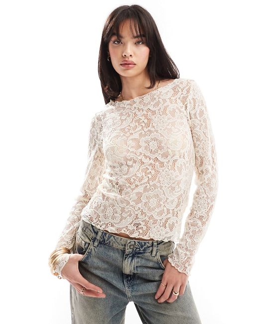 Pieces long sleeved lace top cream-