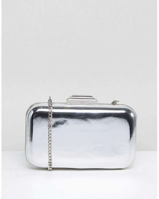 Dune Box Clutch with Chain Strap