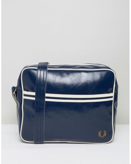 Fred Perry Classic Messenger Bag In