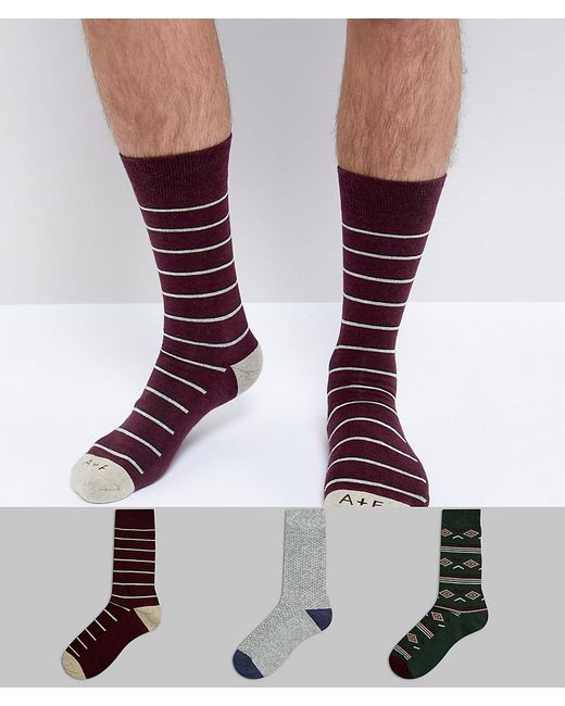 Abercrombie & Fitch 3 Pack Socks Moose Logo in Burgundy/ Moose