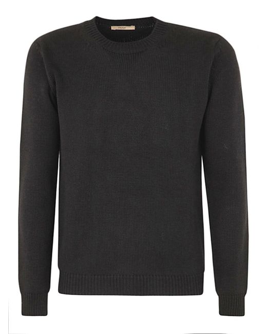 Nuur Long Sleeved Round Neck