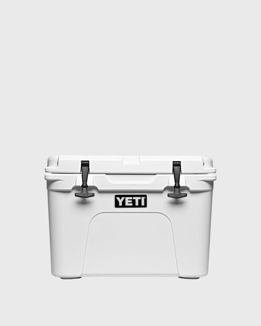Yeti Tundra 35 male Outdoor Equipment now available