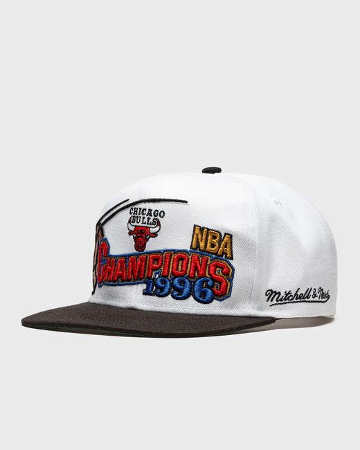 Mitchell & Ness NBA Champions Wave 2T Snapback HWC Chicago Bulls 1996 male Caps now available