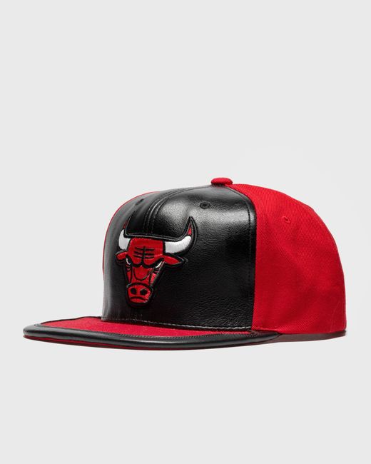 Mitchell & Ness NBA Day One Snapback Chicago Bulls male Caps now available