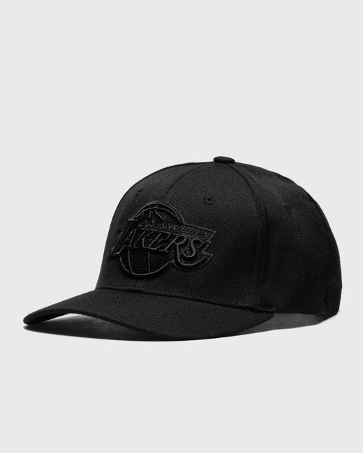 Mitchell & Ness Blk/Blk Logo Classic Red male Caps now available