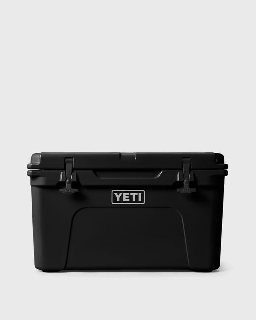 Yeti Tundra 45 male Outdoor Equipment now available