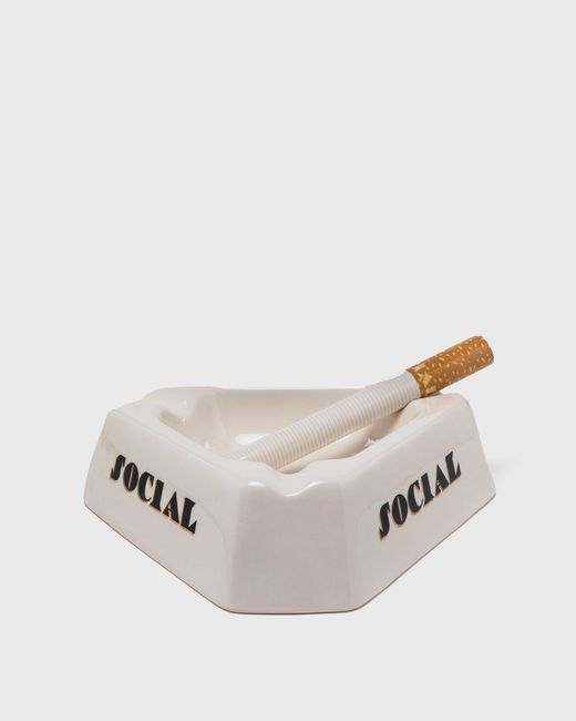 Seletti CENTREPIECE PORCELAIN SOCIAL SMOKER-DIESEL LIVING male Home deco now available