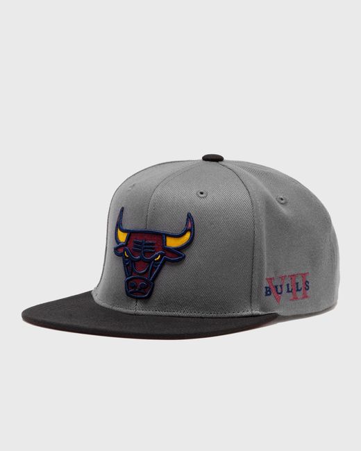 Mitchell & Ness NBA CORE VII SNAPBACK CHICAGO BULLS male Caps now available