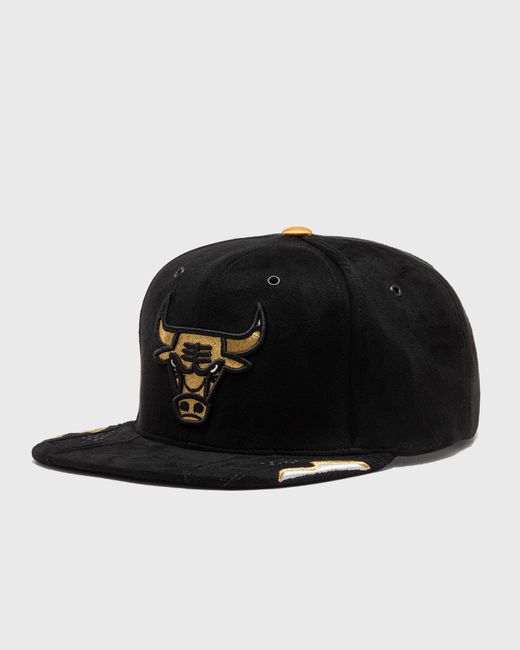 Mitchell & Ness NBA DAY 6 SNAPBACK CHICAGO BULLS male Caps now available