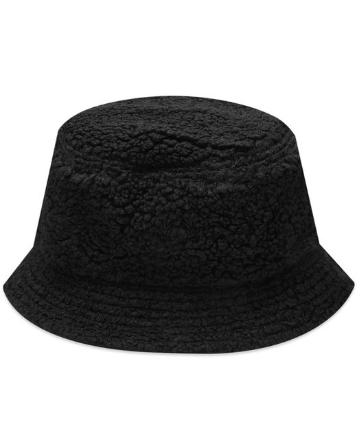 Fred Perry Authentic Reversible Borg Fleece Bucket Hat in END. Clothing
