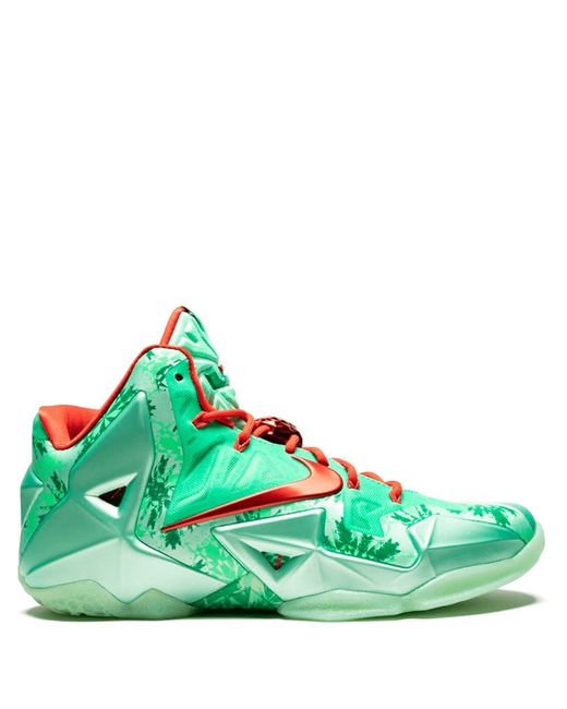 Nike Lebron XI sneakers