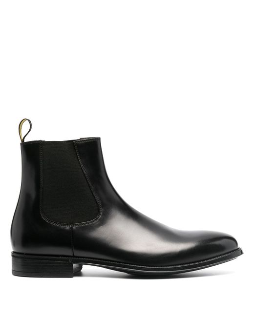 Doucal's ankle-length Chelsea boots