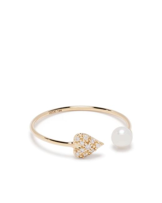 Mizuki 14kt yellow diamond heart and pearl ring