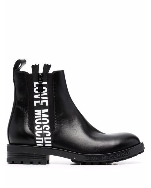 Love Moschino logo-tape Chelsea boots